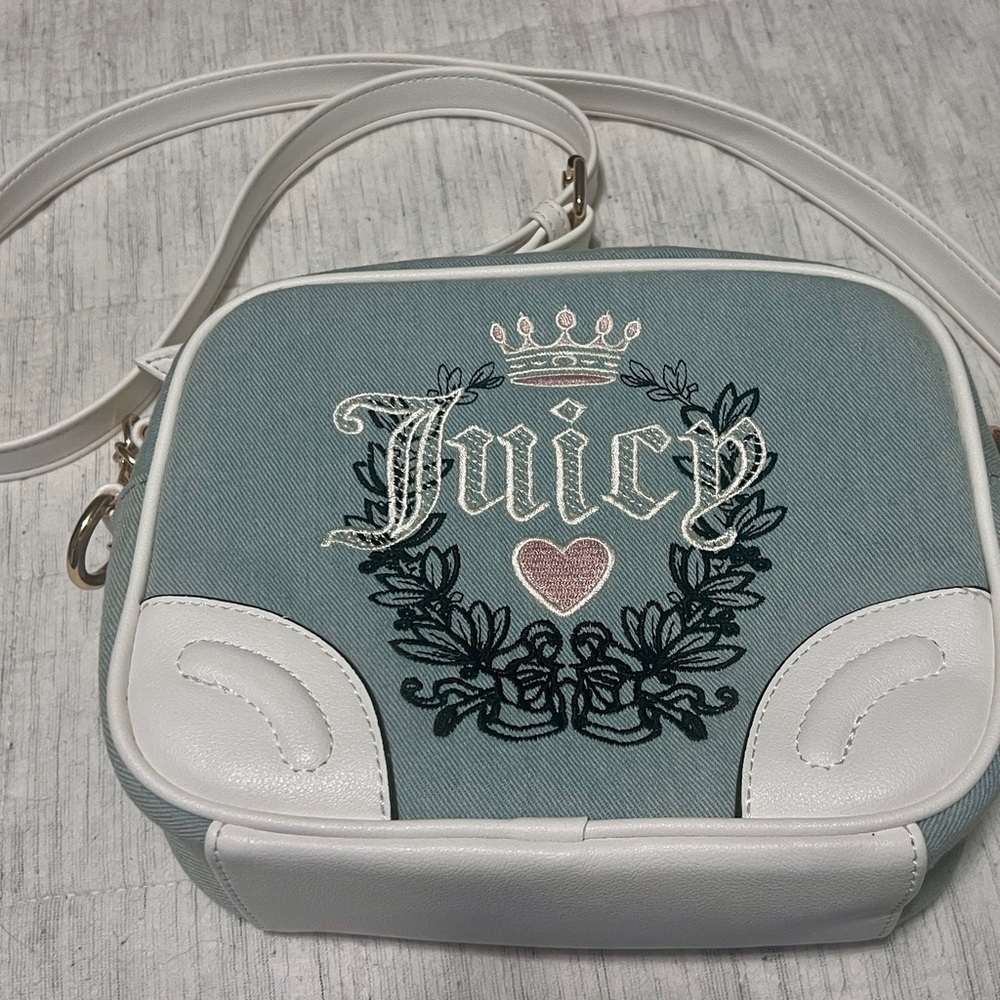 Juicy Couture light denim and White Heritage style Crossbody Bag- NWOT